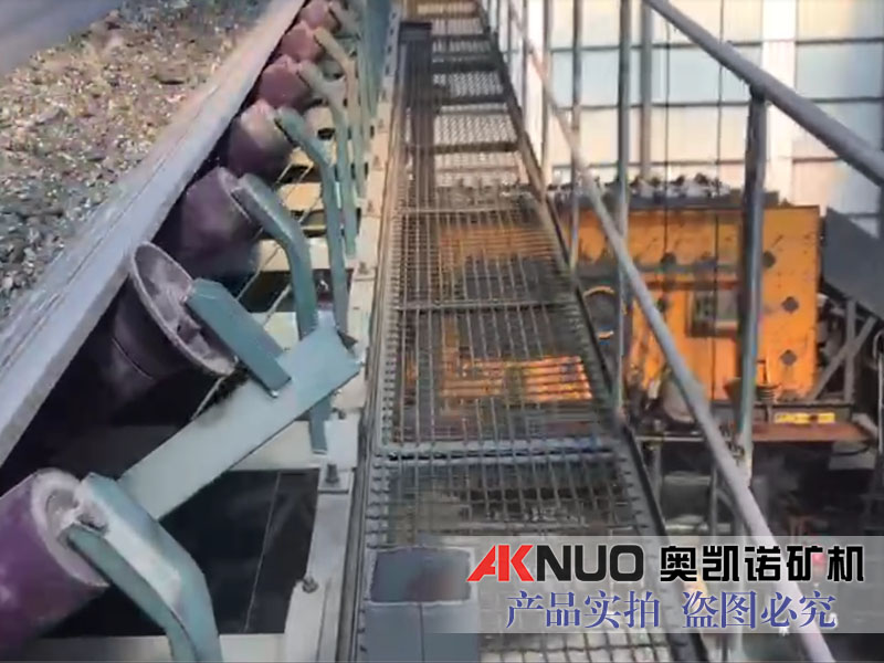 石子振動篩現場